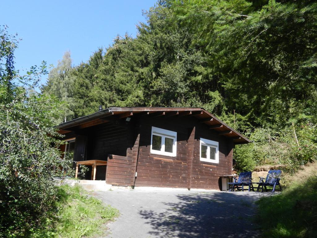 Eifelcottage Ulmen Kamer foto